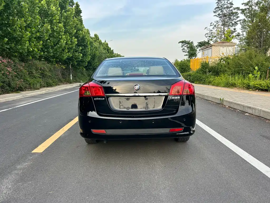 Buick Excelle 2014