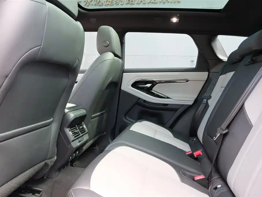 Land Rover Evoque 2020 — фото 14
