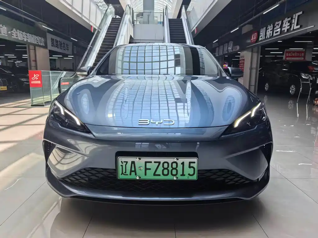 BYD Seal 05 DM-i 2025 — фото 2