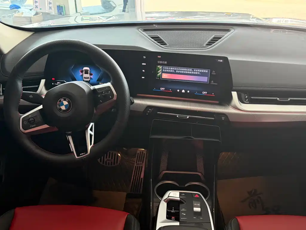 BMW X1 2024 — фото 11