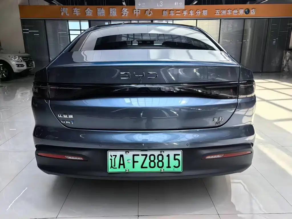 BYD Seal 05 DM-i 2025 — фото 5