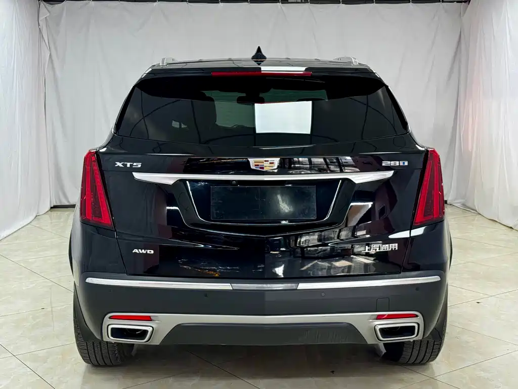 Cadillac XT5 2022 — фото 5