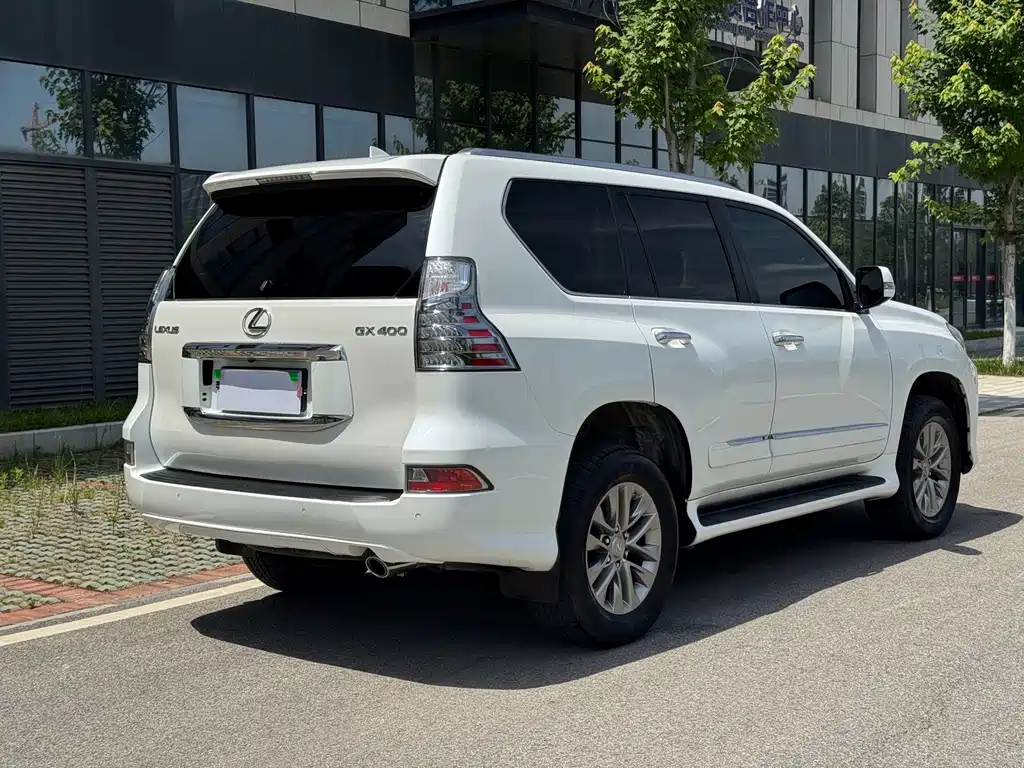 Lexus GX 2016 — фото 6