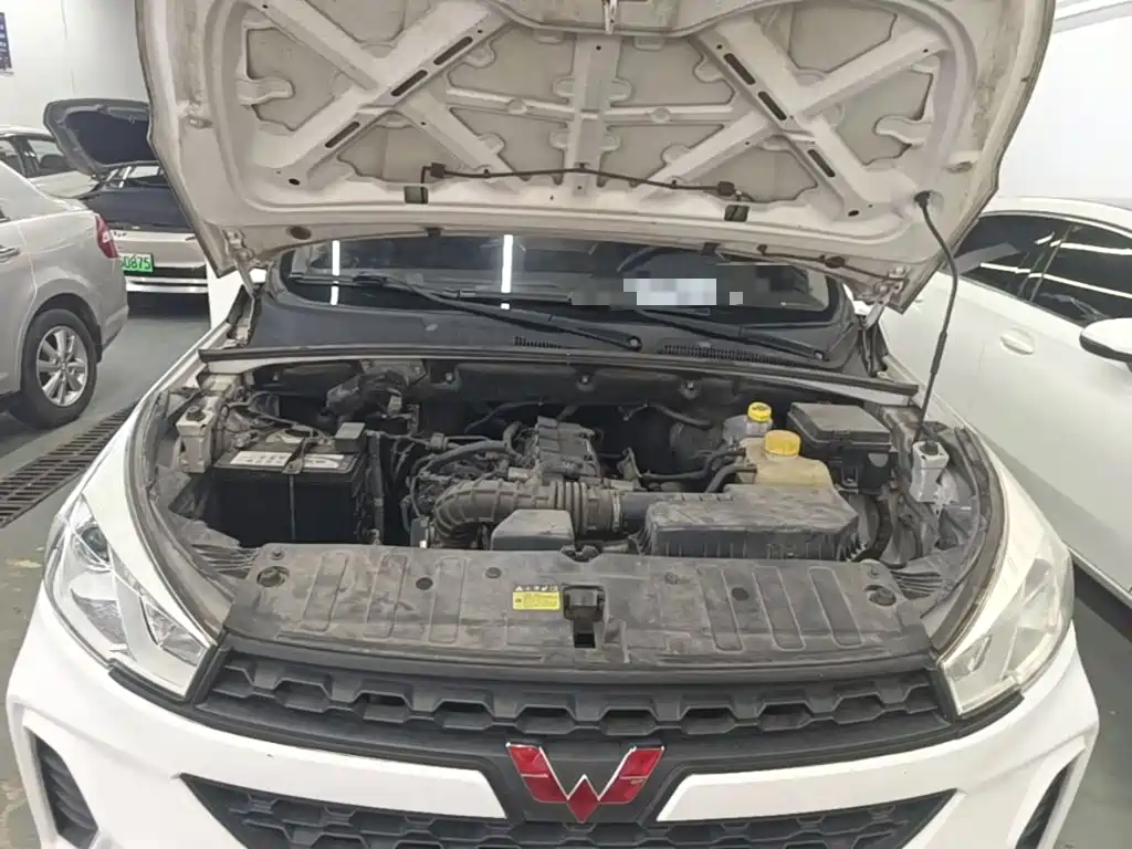 Wuling Hongguang S3 2019 — фото 20