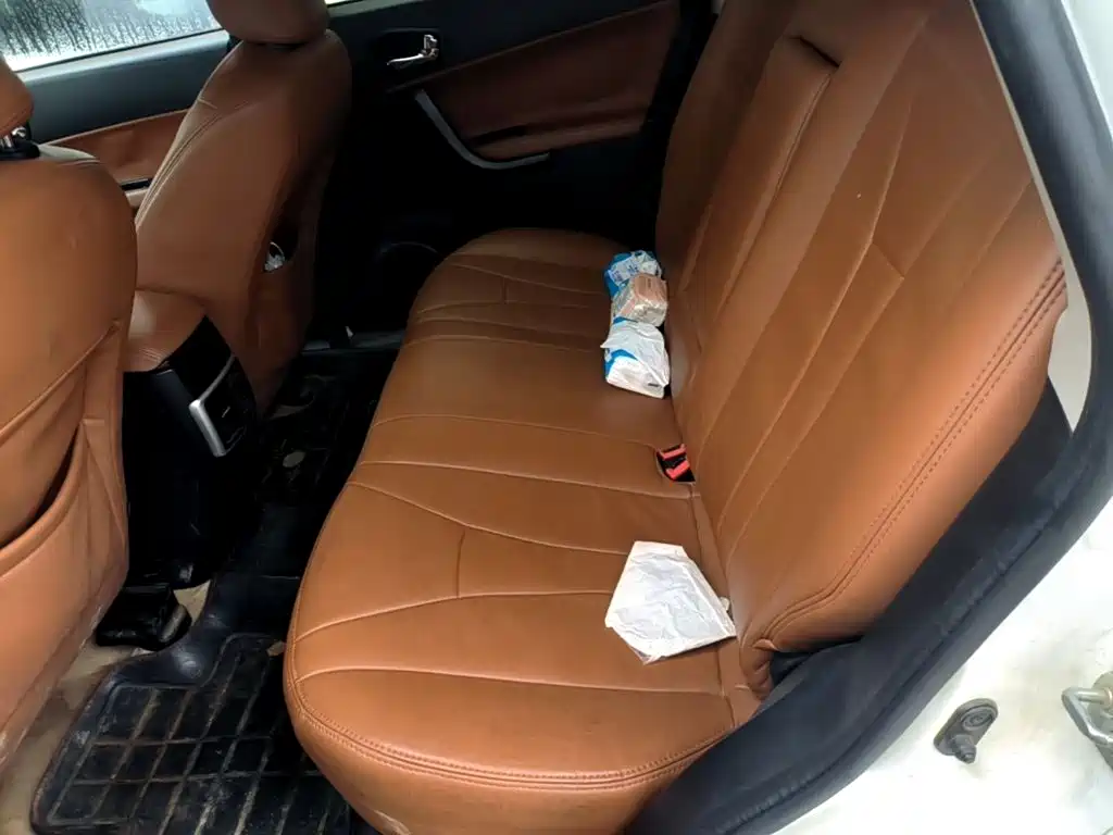 GAC Motor Trumpchi GS5 2015 — фото 17