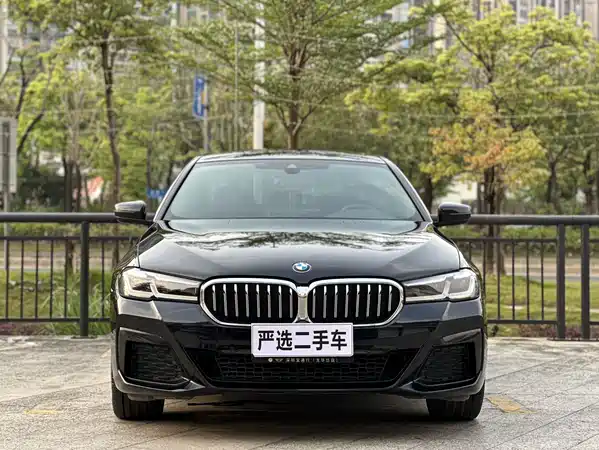 BMW 5 Series 2023