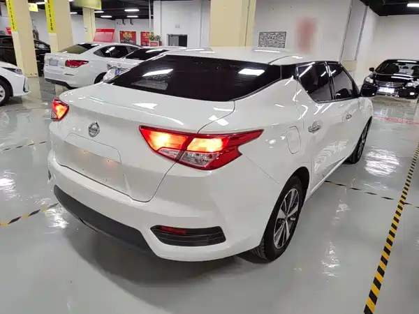 Nissan Bluebird 2018