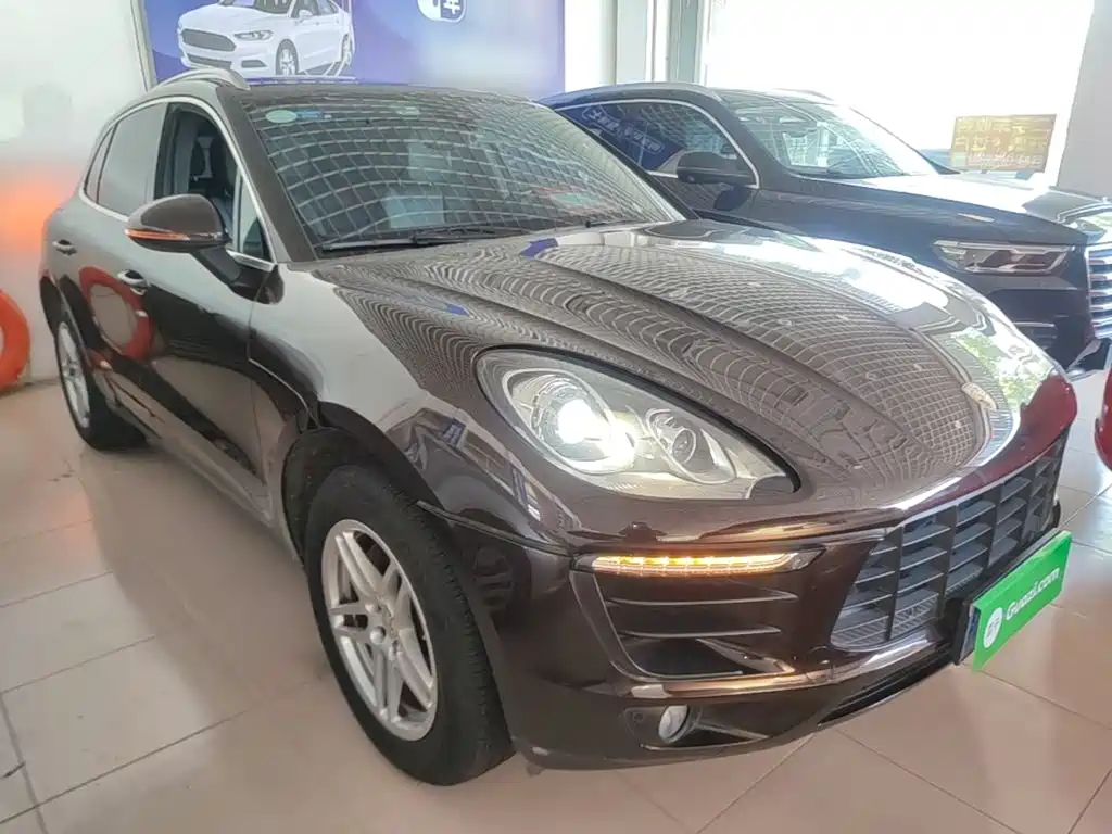 Porsche Macan 2018 — фото 4