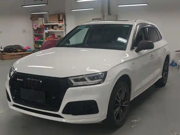 Audi Q5L 2019