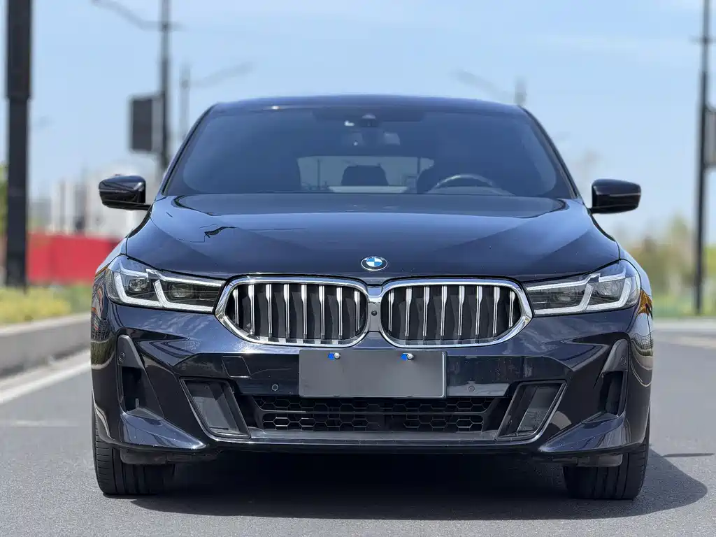 BMW 6 Series GT 2023 — фото 2