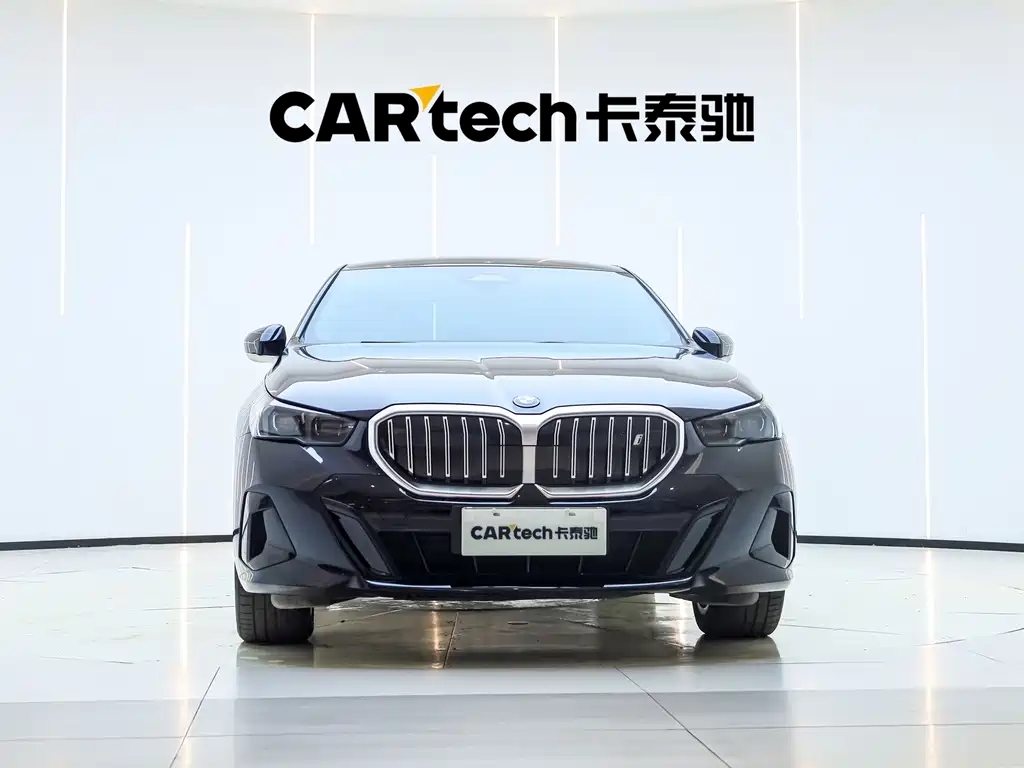 BMW i5 2025 — фото 3