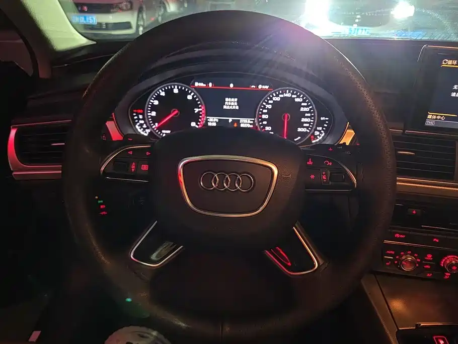 Audi A6L 2018 — фото 15