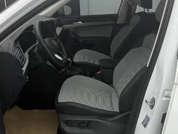 Volkswagen Tayron 2023
