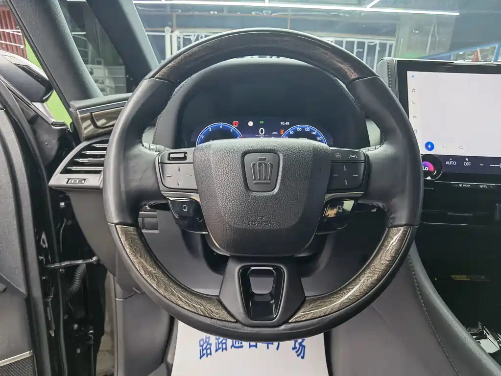 Toyota Vellfire 2024 — фото 11