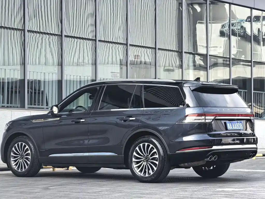 Lincoln Aviator 2021 — фото 6