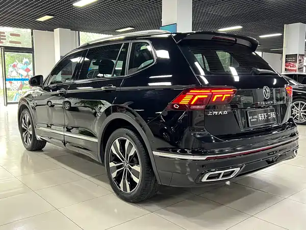 Volkswagen Tiguan L 2022