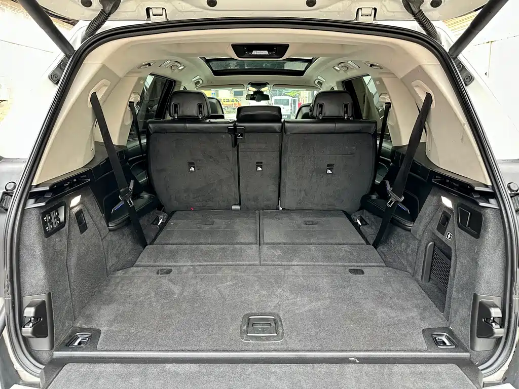 BMW X7 2019 — фото 17