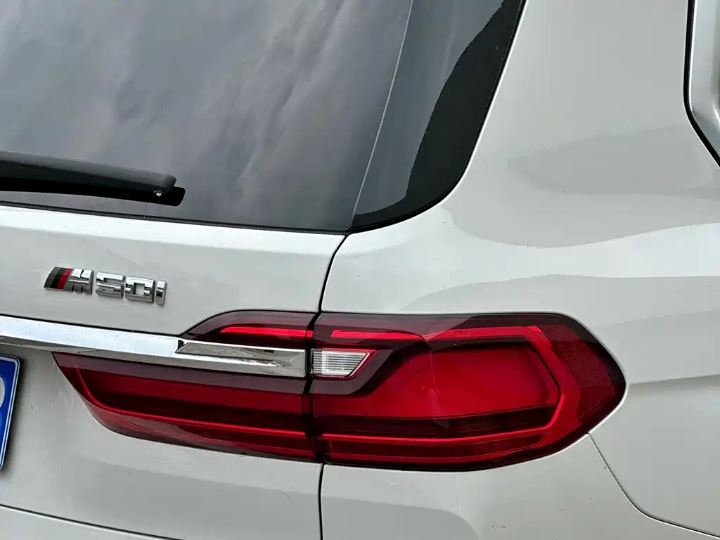 BMW X7 2019 — фото 47