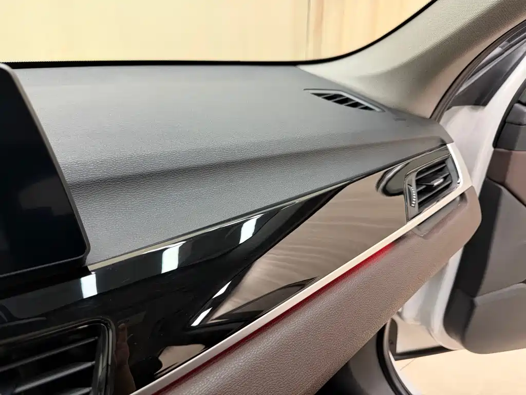 BMW X1 2022 — фото 15