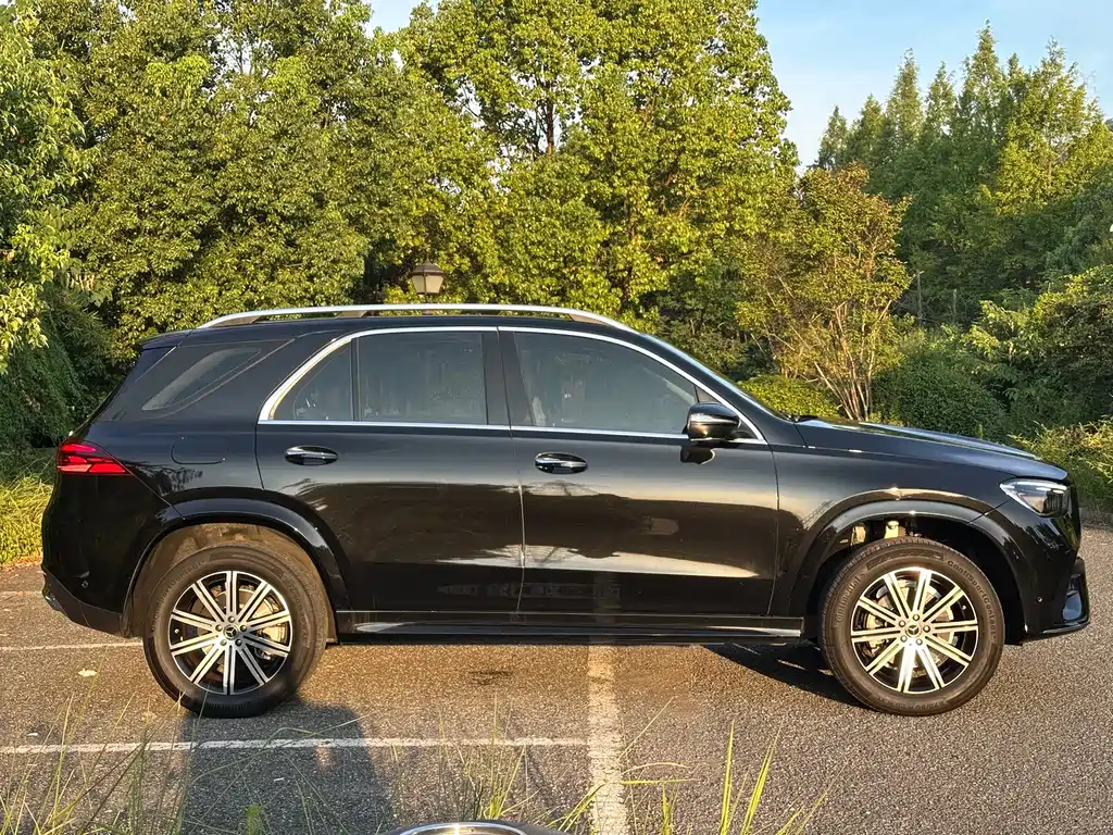 Mercedes-Benz GLE 2024