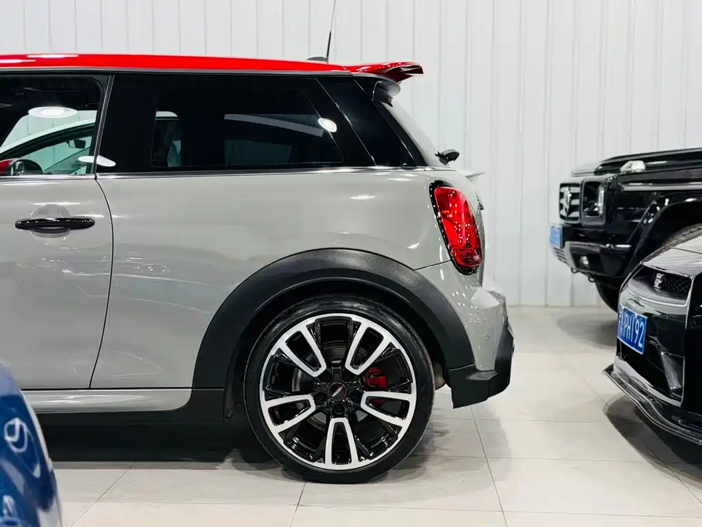 MINI JCW 2023 — фото 7