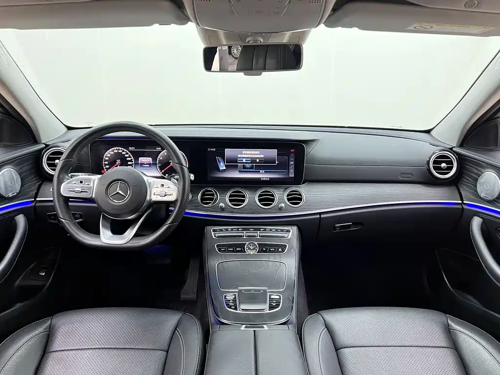 Mercedes-Benz E-Class 2020 — фото 11