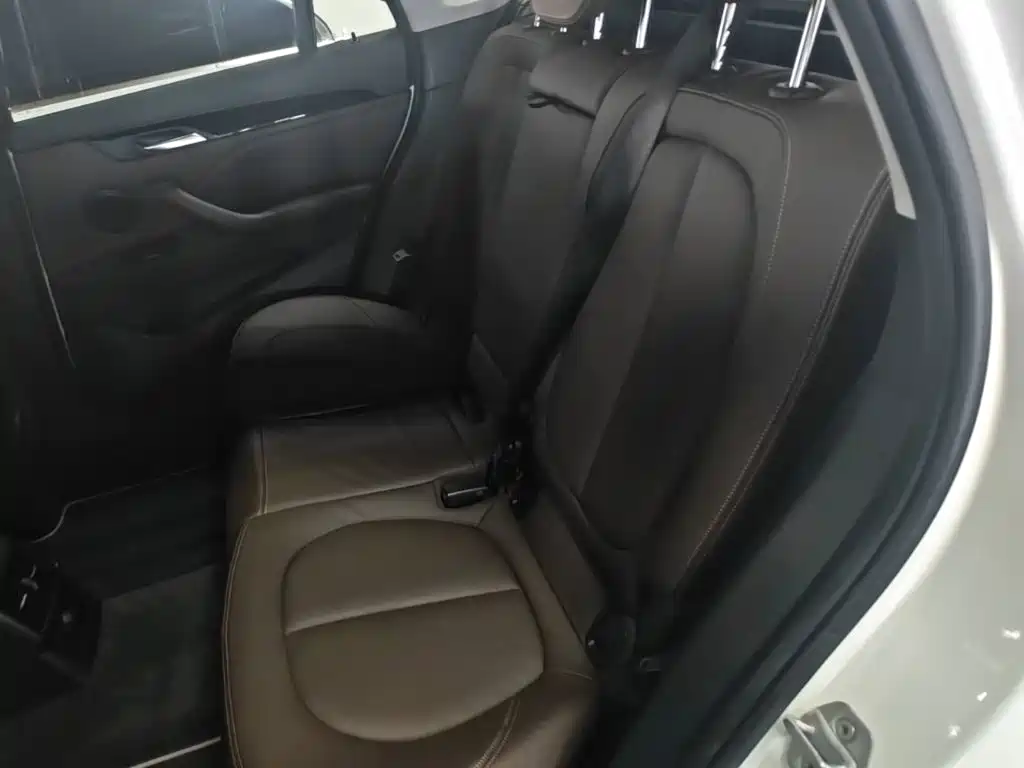 BMW X1 2017 — фото 17