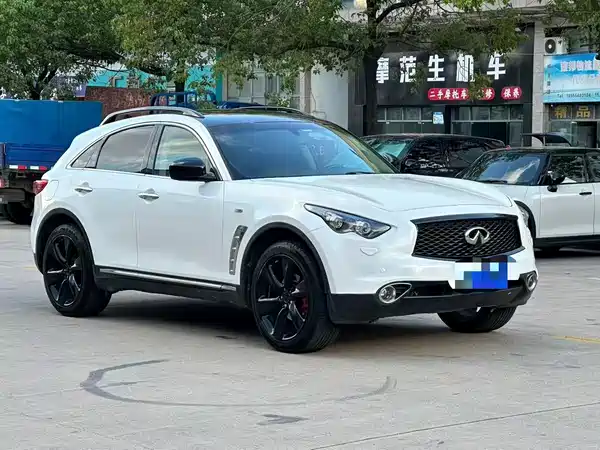 Infiniti FX 2013