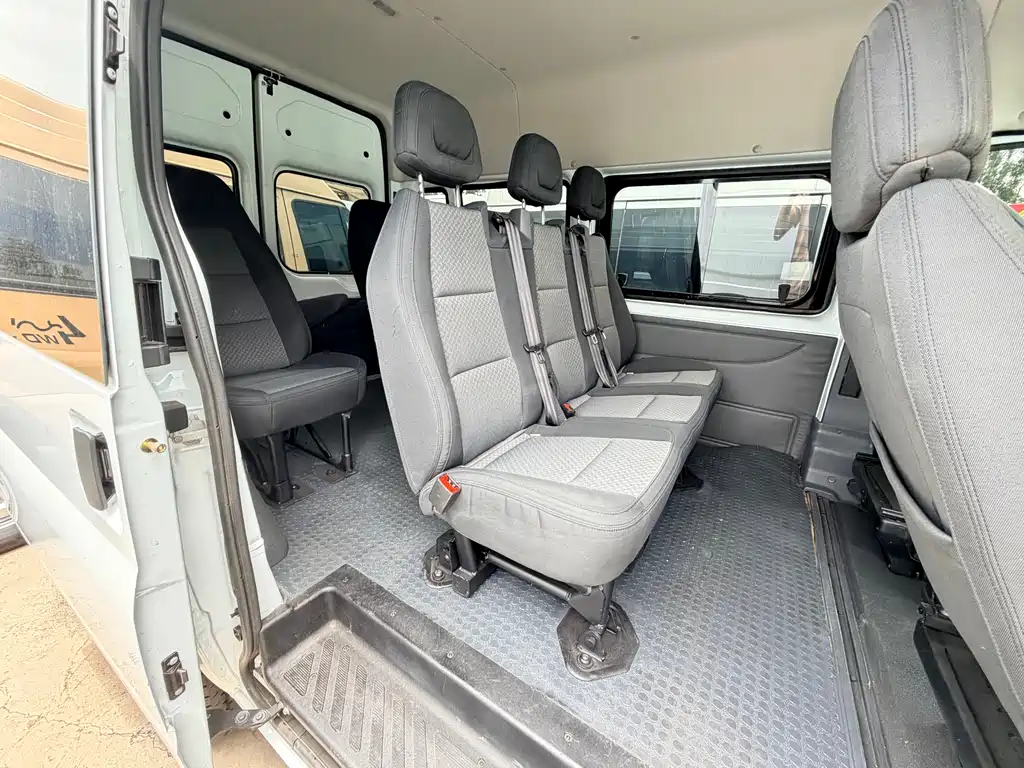 Ford Transit Custom 2021 — фото 14