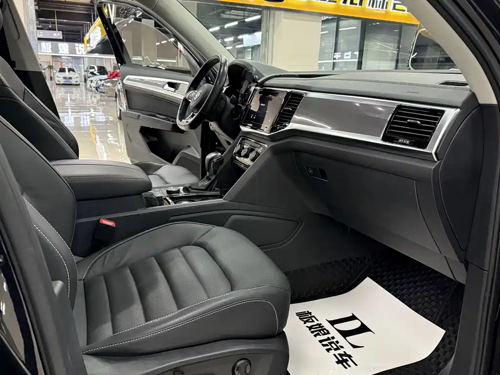 Volkswagen Teramont 2019 — фото 14