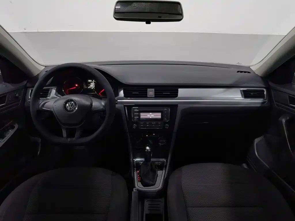 Volkswagen Bora 2023