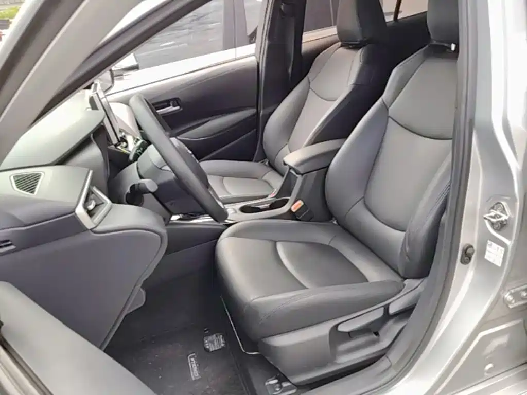 Toyota Corolla 2021 — фото 15