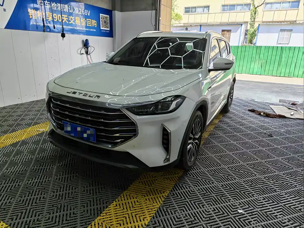 Jetour X70 PLUS 2023