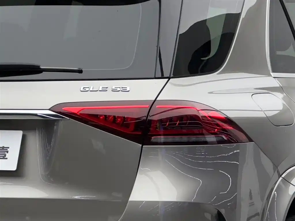 Mercedes-Benz GLE AMG 2023 — фото 17