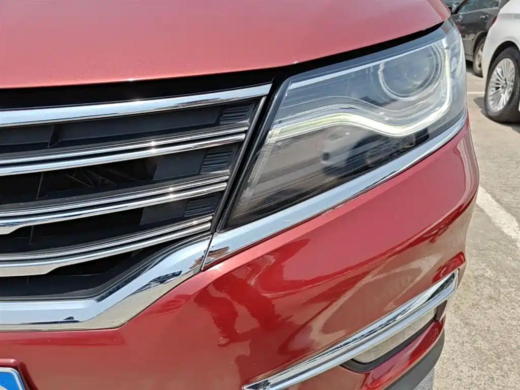 Roewe RX5 2018 — фото 18