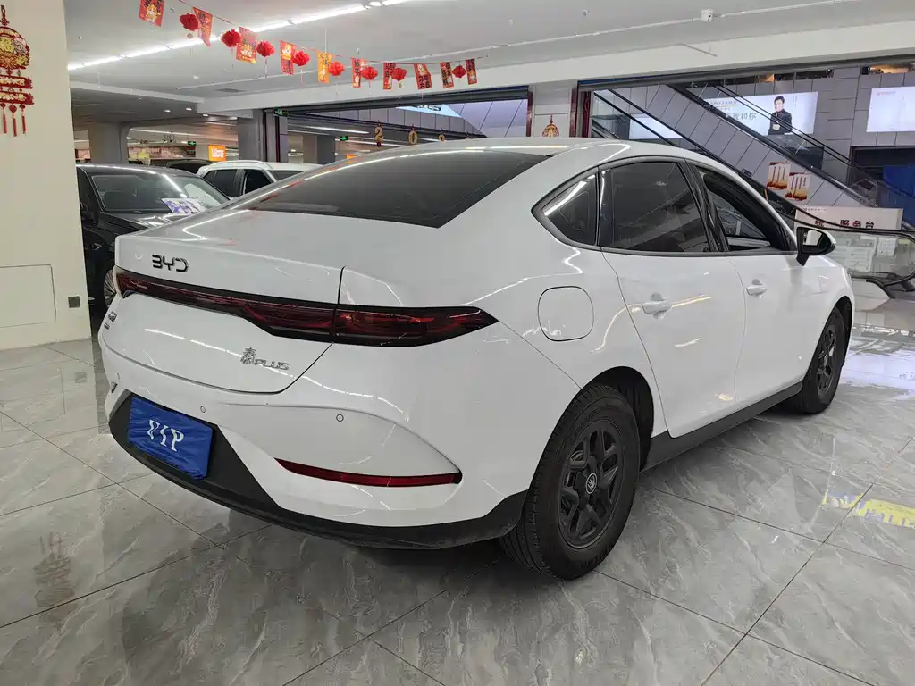 BYD Qin PLUS 2025 — фото 4