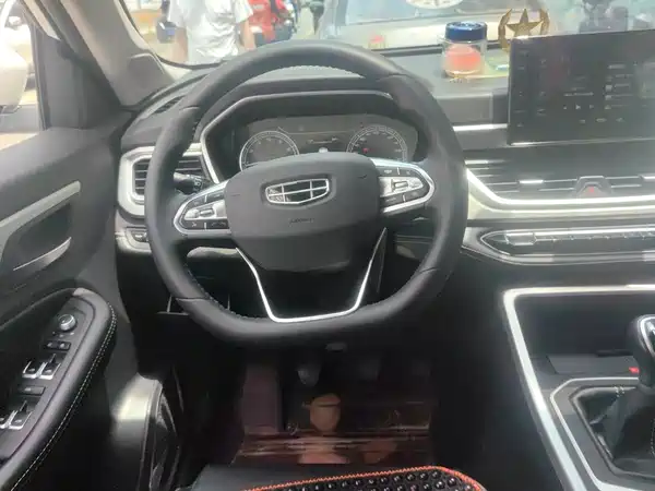 Geely Vision X6 2021