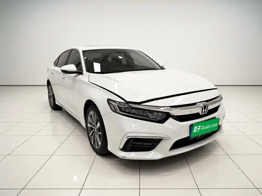 Honda Inspire 2021 — фото 3