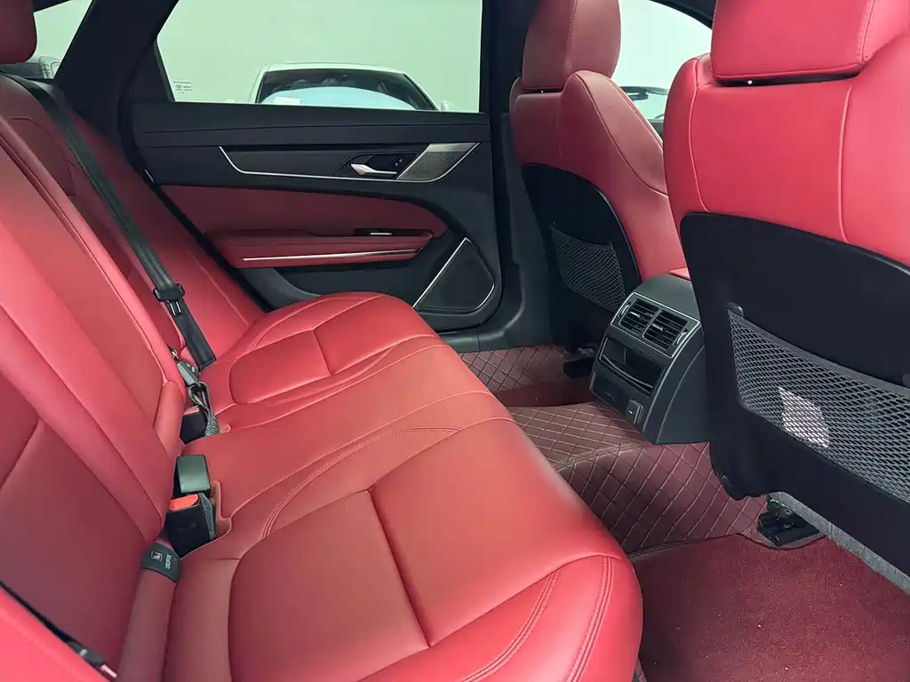Jaguar XFL 2023 — фото 11
