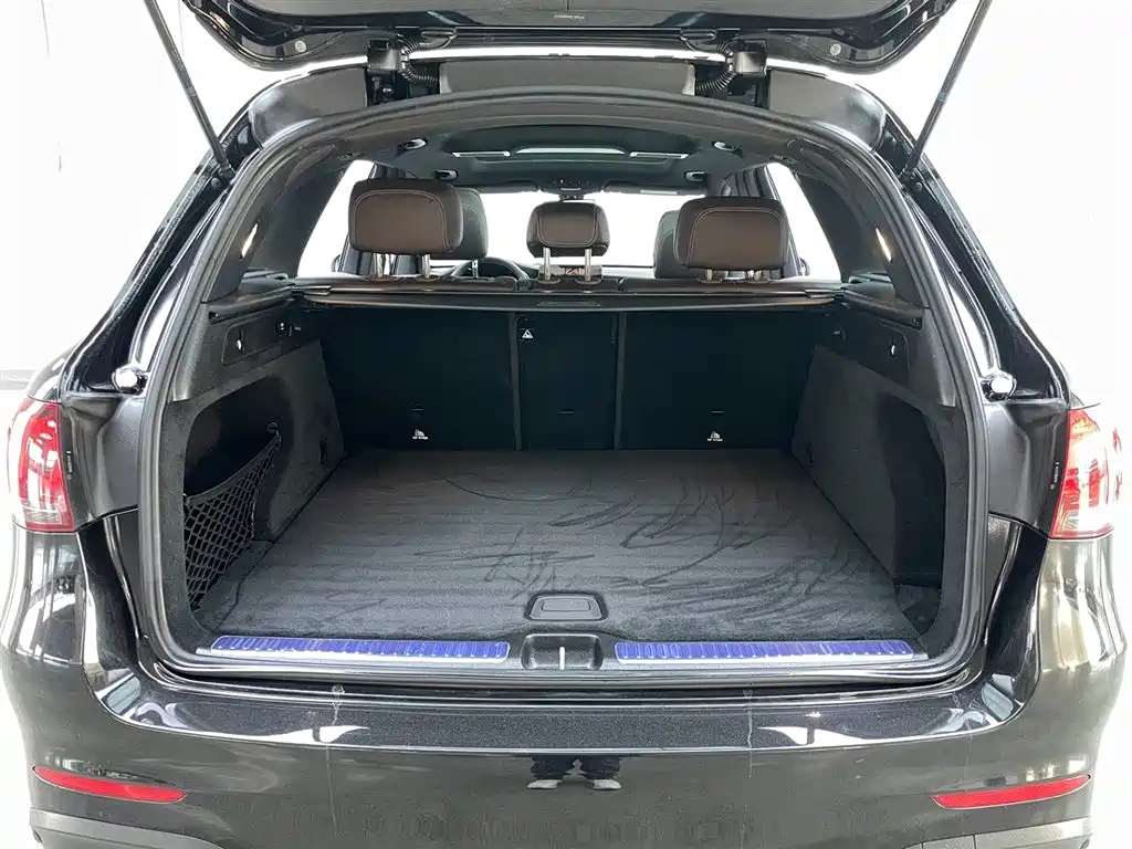 Mercedes-Benz GLC 2022 — фото 30
