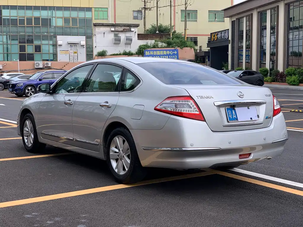 Nissan Teana 2013