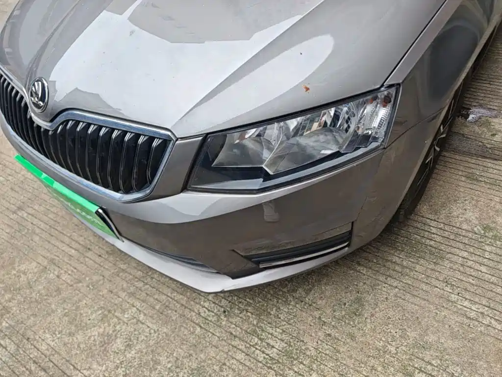 Skoda Octavia 2016 — фото 24