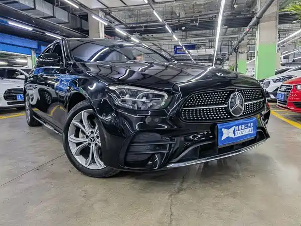 Mercedes-Benz E-Class 2023