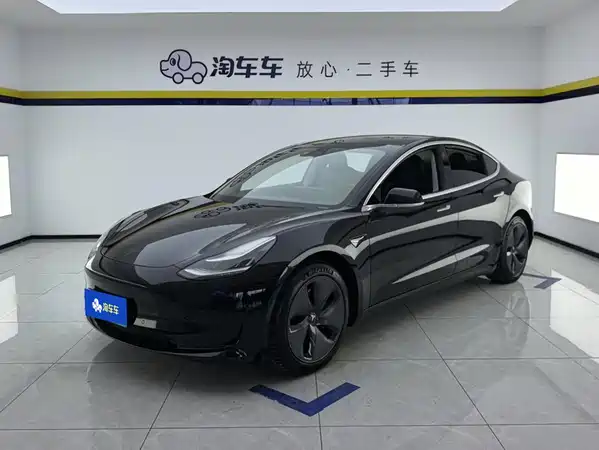 Tesla Model 3 2020
