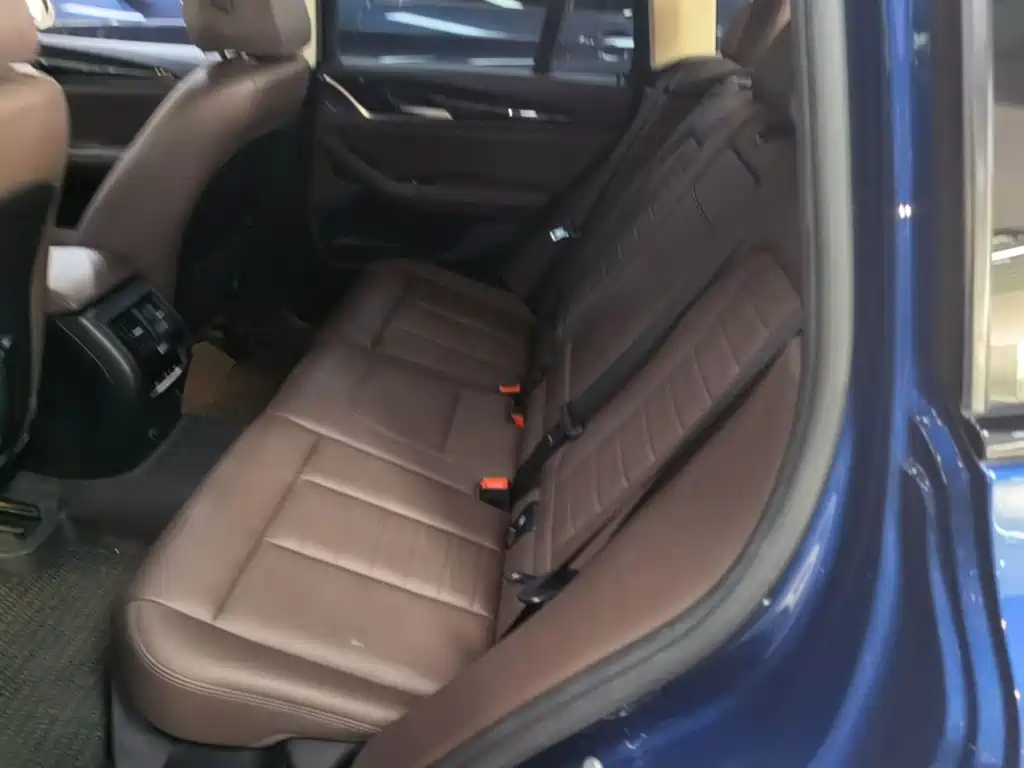 BMW X3 2018 — фото 17