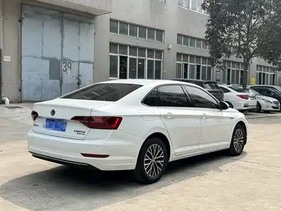 Volkswagen Sagitar 2020