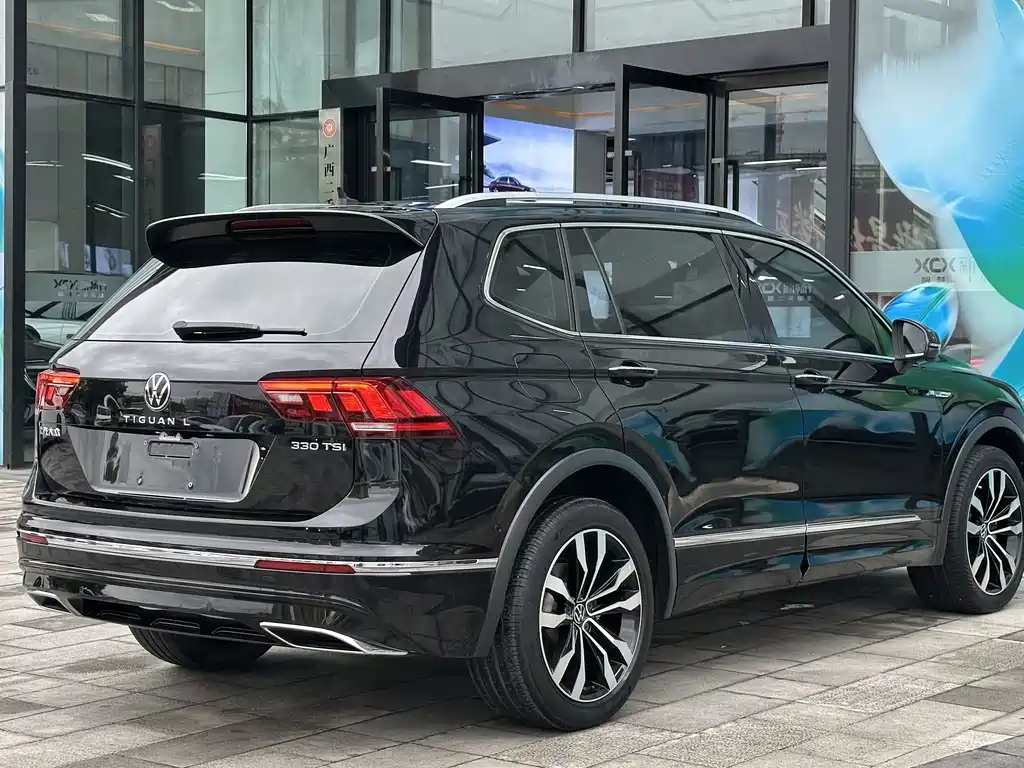 Volkswagen Tiguan L 2021 — фото 5