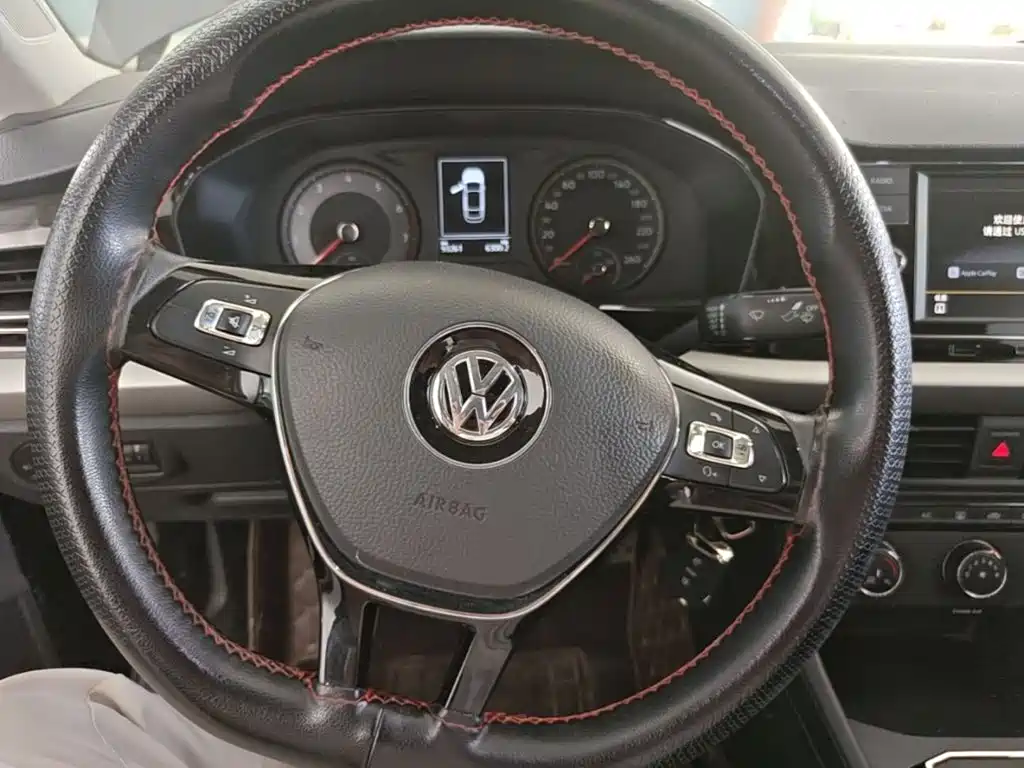 Volkswagen Lavida 2019 — фото 11