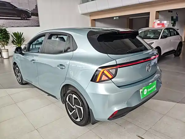 MG MG4 2025