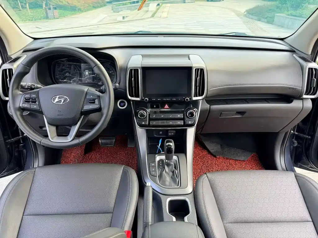 Hyundai ix35 2018 — фото 10